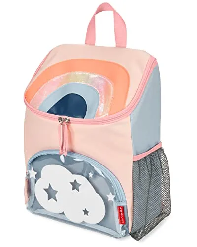Skip Hop Spark Style großer Rucksack Regenbogen - Kinderrucksack für Vorschulkinder mit geräumigem Innenraum, breiter Öffnung und netzseitlicher Trinkflasche, ideal für Abenteuer und Kindergarten.