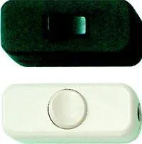 Kopp Schnurzwischenschalter Wippe - Wippschalter für Flach- und Rundleitungen, 1-polig und ideal für die einfache Steuerung von elektrischen Geräten im Smart Home.