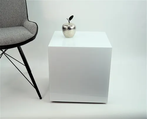 freeroom24 Couchtisch Emilia - Moderner Beistelltisch mit Rollen - Couchtisch, Beistelltisch „Emilia“ in Weiß oder Schwarz, aus hochwertigem Glas und Holz, stabil und belastbar bis 20KG, direkt ab Werk, bereits montiert.