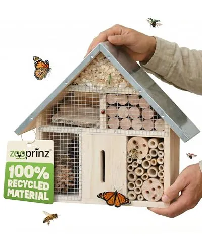 zooprinz Insektenhotel klein mit Metalldach – Insektenhaus/Bienenhotel aus Holz mit Bambus Röhrchen – wetterfest, Nisthilfe & Nistkasten für Wildbienen, Garten & Balkon – Metalldach (27,3 cm)