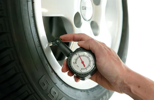 GARAGE 75561 Reifendruckprüfer mit Manometer