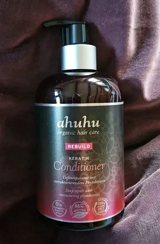 ahuhu REBUILD Keratin Conditioner XXL (500ml) – Intensive Haarpflege mit Keratin - Haarspülungen & Conditioner für geschädigtes Haar, regeneriert und verbessert die Geschmeidigkeit mit 96% natürlichen Inhaltsstoffen.