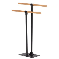 WENKO Handtuchständer Forli - Stilvoller Handtuchhalter im Industrie-Stil - Handtuchständer aus schwarz lackiertem Stahl und nachhaltigem Bambus, ideal für Bad und Gäste-WC. Mit 2 Armen bietet er praktische Aufhängung und verleiht jedem Raum einen modernen Loft-Charakter.