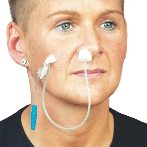 DocMed DCT Sauerstoff Katheter mit Stufenkonnektor, steril verpackt - Hochwertiger Einweg-Sauerstoffkatheter für flexible Anwendungen. Mit hygienischer Fixierung und Stufenkonnektor für sichere Anschlussmöglichkeiten. Ideal für den professionellen Einsatz im klinischen Umfeld.