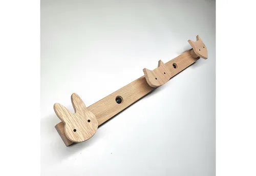 ScandiHooks Garderobenleiste Waldtiere Garderobenleiste für Kinder aus massivem Eichenholz, Plastikfreie und papierbasierte Verpackung und klimaneutraler Versand