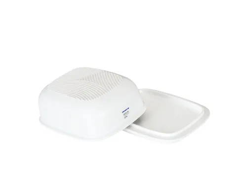 KPM Berlin LAB Butterdose 2 TLG. - Handgemachtes Porzellan für stilvolle Butteraufbewahrung - Butterdosen aus hochwertigem Porzellan, handmade in Berlin, ideal für umweltbewusste Küchen. Minimalistisches Design inspiriert vom Laborporzellan des 20. Jahrhunderts.