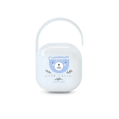 Produktbild Suavinex, Schnullerbox für 2 Schnuller, hygienische Aufbewahrungstasche mit flexiblem Henkel für Kinderwagen oder Tasche, sicherer Verschluss, ab 0 Monate, Wild&Free-Kollektion, Blau
