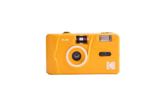 KODAK M38 Reusable Camera Yellow - Kompakte 35-mm-Filmkamera mit Blitz, ideal für spontane Fotos. Leicht und tragbar, perfekt für Anfänger und erfahrene Fotografen, die nostalgische Momente festhalten möchten.