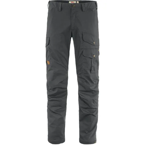 Fjällräven Vidda Pro Lite Trousers Men Regular Dark Grey (48) - Wanderhosen aus G-1000 Air Stretch, atmungsaktiv und wasserabweisend, perfekt für warme Wetterbedingungen. Mit mehreren funktionalen Taschen und verstellbaren Beinabschlüssen für optimalen Komfort und Funktionalität.