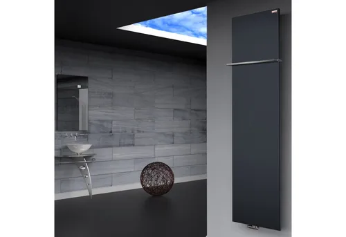 Szagato Badheizkörper Design Mirror Steel 180x47cm - Hochwertiger Badheizkörper aus pulverbeschichtetem Stahl, 1118 Watt, Made in Germany. Mit edlem Finish und schneller Erwärmung ist er ideal für stilvolle Badezimmer. Inklusive Zubehör für einfache Montage.