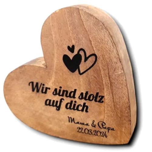 DEKOGURU Personalisiertes Herz aus Holz mit Wunschtext als persönliches Geschenk