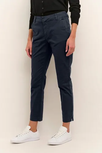 Pants Suiting Regular Fit Midnight Marine - Elegante Regular Fit Hose in 7/8 Länge, ideal für jeden Anlass. Aus 98% Baumwolle und 2% Elasthan für optimalen Tragekomfort. Pflegeleicht und stylish!