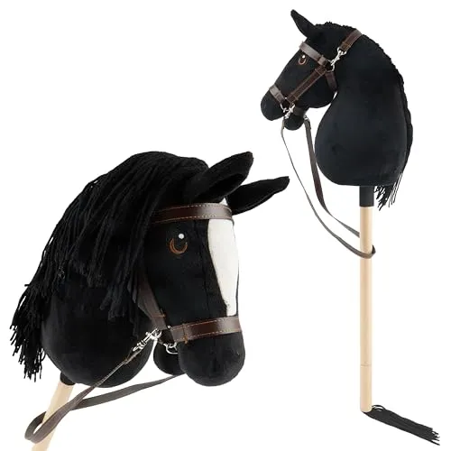 Bieco Hobby Horse Steckenpferd Rappe - Größe S - Steckenpferd für Hobby Horsing, ideal zum Springreiten und Spielen. Abnehmbarer Stock und Schweif sorgen für einfache Aufbewahrung. Hochwertige Materialien garantieren Sicherheit und Langlebigkeit.