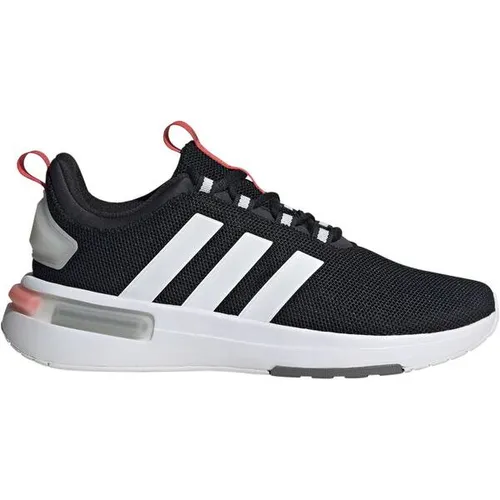 adidas Herren Racer TR23 Schuhe - Bequeme Sneaker in Core Black/Cloud White - Herren-Sneaker aus recycelten Materialien mit Textilfutter und regulärer Passform für optimalen Tragekomfort.