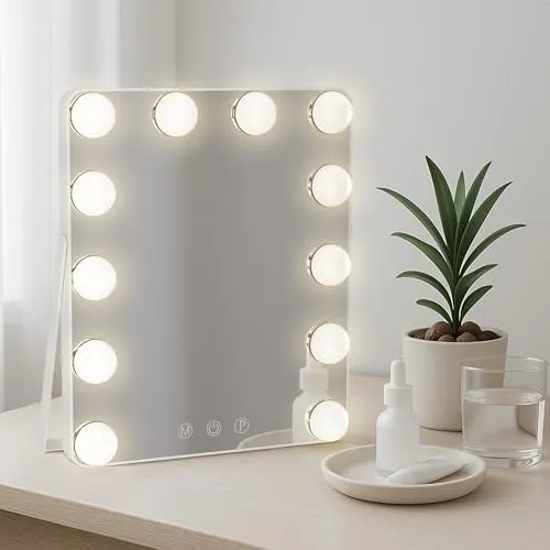 CLP Schminkspiegel Balian weiß - Kosmetikspiegel mit 3 einstellbaren LED-Lichtfarben für perfektes Make-up. Kompakte Größe und stabiler Standfuß machen ihn ideal für Zuhause und Reisen.