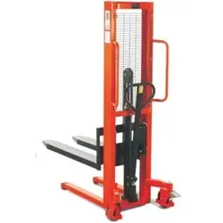 STIER Hydraulik-Stapler 1000kg - 3000mm Hubhöhe - Gabelstapler mit hochwertiger Hydraulikpumpe für sanftes Anheben und Absenken. Robuste Stahlkonstruktion und praktische Manövrierfähigkeit für sicheres Arbeiten mit Paletten.