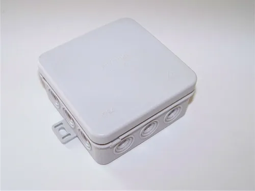 Anschlussdosen & Halterungen von F-tronic / Kopp