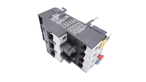 Eaton Motorschutzrelais ZB32-10 1St. - Sonstige Elektroinstallationsartikel, zuverlässiger Überlastauslöser für DILM17-32, schützt Ihre Motoren effektiv vor Überlastung.