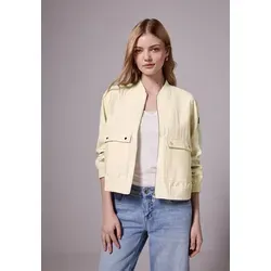 STREET ONE STUDIO Damen F212615 Blouson mit Taschen, Mellow Vanilla, 36 - Funktionsjacke mit Stehkragen und aufgesetzten Taschen, ideal für den Alltag und angenehm zu tragen dank softem Viskosemix.