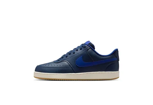 NIKE COURT VISION LO Damen Sneaker, Gr. 40, midnight navy - Stylischer Damen Sneaker im Basketball-Design mit hochwertigem Obermaterial aus Leder und Synthetik. Ideal für sportliche Aktivitäten und den Alltag, ausgestattet mit einer bequemen Phylon-Mittelsohle für optimalen Tragekomfort.