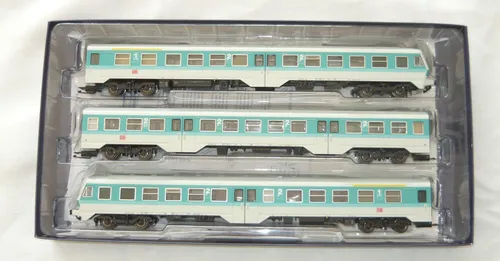Liliput L133152, 3tlg. Dieseltriebwagen, BR 614 der DB, Epoche V, H0, NEU&OVP