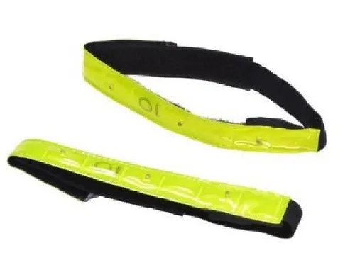 Reflektorbänder 2 Stück mit Klettverschluss und Beleuchtung 40104 Filmer - Beleuchtung & Reflektoren, ausgestattet mit 4 LEDs für optimale Sichtbarkeit und Sicherheit in der Dunkelheit.