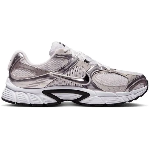 Produktbild NIKE Herren Freizeitschuhe V5 RNR – Stilvoll und Bequem