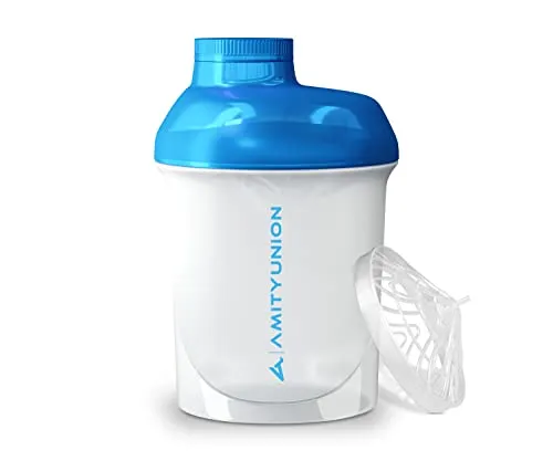 AMITYUNION Protein Shaker Weiß Blau Deluxe 400 ml - Eiweiß Shaker auslaufsicher - BPA frei mit Sieb & Skala für Cremige Whey Proteinpulver Shakes - Gym Fitness Bottle für Isolate & Trainings Booster