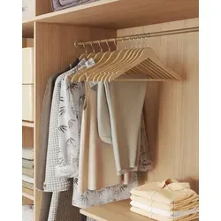 Boxxx Kleiderbügelset, Natur, drehbare Haken - Praktisches Boxxx Kleiderbügelset in Naturfarbe, gefertigt aus Metall und Holzwerkstoff. Mit drehbaren Haken für einfachen Zugriff und Organisation in Ihrer Garderobe. Ideal für den täglichen Einsatz! Größe: 43x21x12 cm.