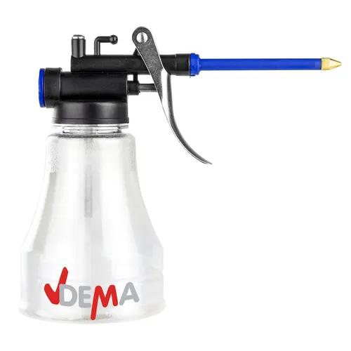 Dema Kunststoff Ölkanne 350 ml – Ölkännchen, Ölspritzkanne, Ölspritze, Füllkanne, Messbecher, Einfüllkanne mit Pumpe, präzises Dosieren, robust, ideal für Haushalt, Werkstatt, Garten 20520