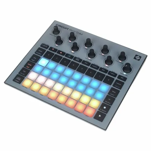 Novation Circuit Rhythm: Sampler und Groovebox für kreative Beats - Sampler, ideal für Live-Performances mit 8 flexiblen Sample-Tracks, die müheloses Resampling und kreative Beat-Erstellung ermöglichen.