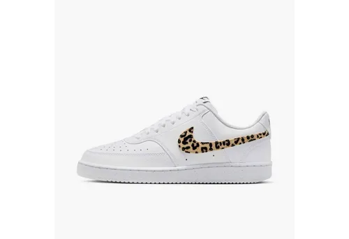 Nike Sportswear COURT VISION LO SE Sneaker Design auf den Spuren des Air Force 1 mit Leo-Print
