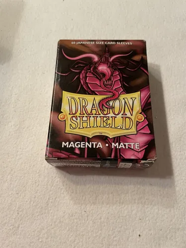 S036 Kartenspiel Dragon Shield Magenta Matte - Neu und OVP