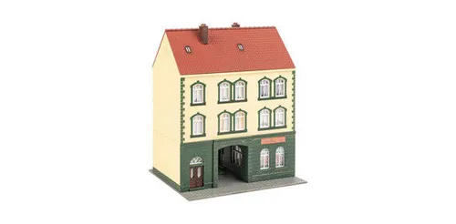 Faller 130628 Stadthaus mit Modellbaugeschäft - Häuser & Wohngebäude für Modelleisenbahnen, detailliertes Modell mit lebendiger Farbgestaltung für authentische Szenen