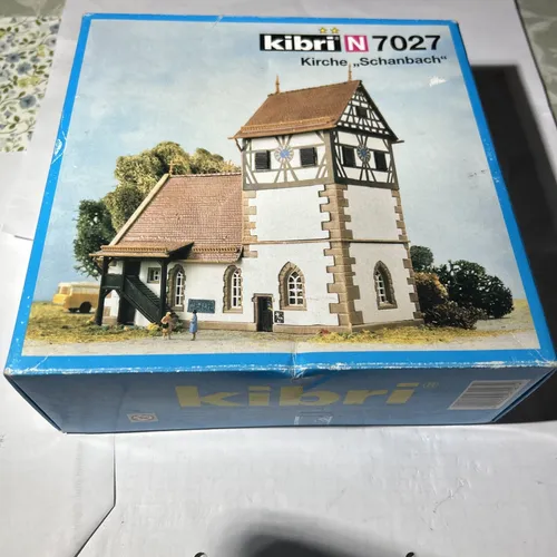 Kibri N 37027  Kirche Schanbach  OVP Neu Ummontiert