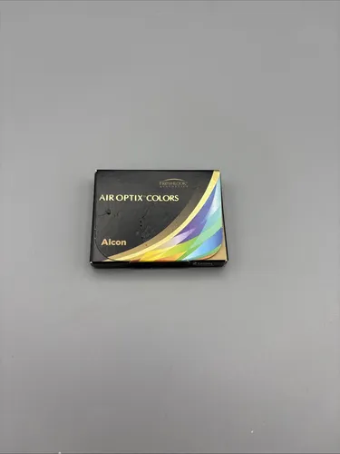 Air Optix COLORS Amethyst - Sphärische Kontaktlinsen - Kontaktlinsen in Amethystfarbe, bieten eine natürliche Augenfarbe und hohen Tragekomfort für den ganzen Tag.