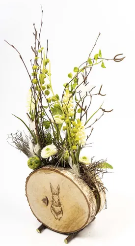 Ostergesteck HASE aus Birkenscheiben grün 8x20cm H 45cm CreaFlor Home