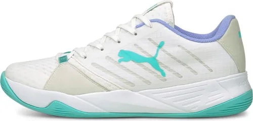 Puma Handballschuhe Accelerate Pro W+ Damen, weiß, 38 - Fitnessschuhe für Flügelspielerinnen, mit PROFOAM-Technologie für hohe Energierückgabe und Dämpfung, ideal für schnelle Bewegungen auf dem Platz.