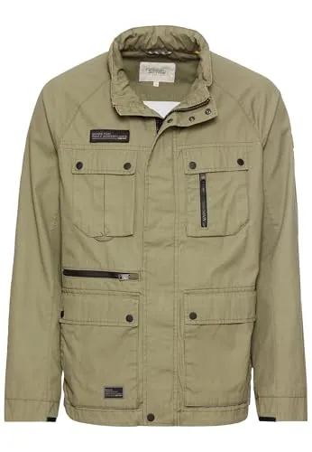 camel active Herren Fieldjacket Dunkelgrün aus Reiner Baumwolle - Funktionsjacke mit 2-Wege-Seitentaschen und aufrollbarer Kapuze, ideal für aktive Männer, die Komfort und Stil schätzen.