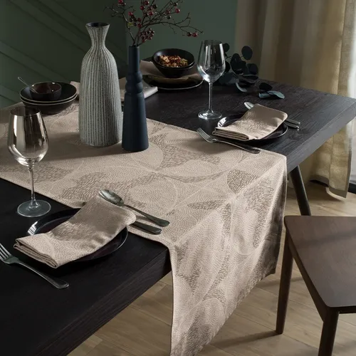 Garnier-Thiebaut Tischläufer Mille Gouttes Taupe 55X155 cm - Eleganter Tischläufer aus 100% Baumwolle, jacquard-gewebt in stilvollem Taupe, ideal für festliche Anlässe oder den Alltag.