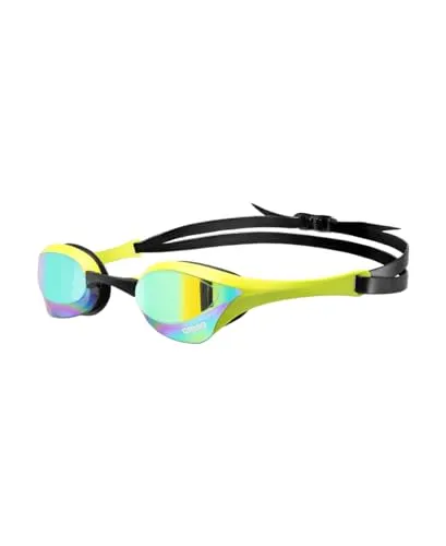 arena Cobra Ultra Swipe Mirror Schwimmbrille - WETTKAMPFBRILLE: Die arena Cobra Ultra Swipe Mirror bietet verspiegelte Gläser mit innovativer Anti-Beschlag-Technologie für optimale Sicht und Komfort beim Wettkampf.