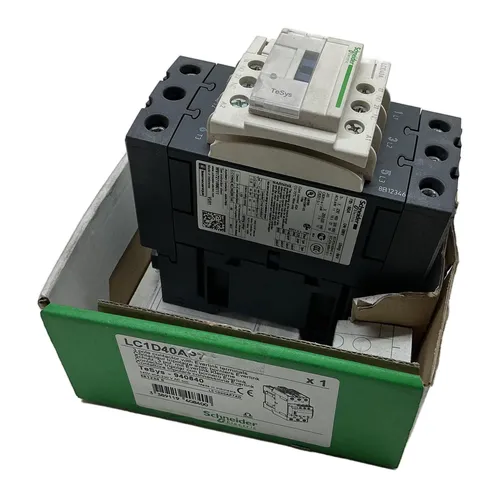 Schneider Electric LC1D40AP7 Leistungsschütz - TeSys Deca Schütz für Motorsteuerung bis 40 A, hohe Zuverlässigkeit mit 3600 Zyklen/Stunde und integrierten Hilfskontakten. Ideal für anspruchsvolle Elektroinstallationen.