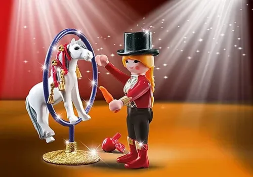 PLAYMOBIL SpezialPlus Pferdedressur 70874 - Pferdetrainerin mit Zubehör, fördert Kreativität und Vertrauen zwischen Mensch und Pferd, ideal für Kinder ab 4 Jahren