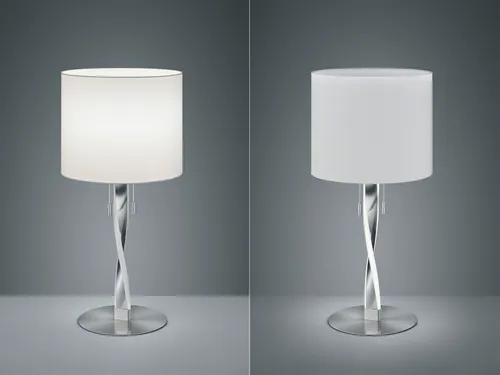 TRIO Leuchten LED Tischleuchte - Moderne Nachttischleuchte mit fest integrierten LEDs, 4-fach Touch und stufenlos dimmbar für individuelles Lichtambiente, Höhe 62cm.