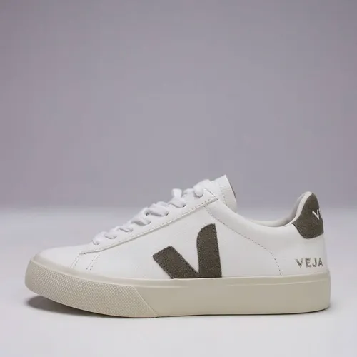 VEJA Campo Schnürschuh 43 EU - Sneaker in Größe 43, Farbe Extra White_Kaki, aus nachhaltigen Materialien für umweltbewussten Style.