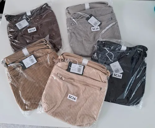 Prato SC16 zeitlose Umhängetasche aus Breitcord light beige - Beige