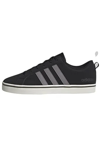 adidas Vs Pace 2.0 Herren Schuhe - Herren-Sneaker mit Obermaterial aus Synthetik-Nubuk, Recycling-Anteil von mindestens 50% und Gummiaußensohle in vulkanisierter Optik für nachhaltigen Style.