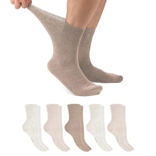 Footstar Diabetiker Socken für Damen & Herren (6 Paar) - Beige 39-42 - 6 Paar nahtfreie Socken für optimalen Tragekomfort. Der breite Komfortbund und die flache Zehennaht sorgen für eine sanfte Passform, ideal für empfindliche Beine. Hergestellt aus strapazierfähiger Baumwolle, pflegeleicht und fair produziert.
