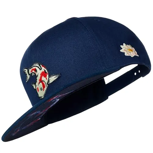 Cadency® Snapback Caps - Koi Fish Design für Herren und Damen - Hochwertige Baseball Caps mit einzigartigem Koi Fish Design und bedrucktem Unterschirm, größenverstellbar für optimalen Tragekomfort.