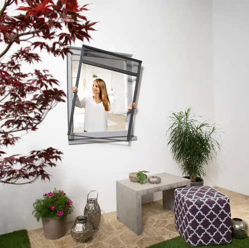 Windhager Insektenschutzrollo - Transparent 100x160 cm - Fliegengitter mit Klemm- oder Schraubmontage, bietet effektiven Insektenschutz und ist ideal für Fenster, sorgt für frische Luft ohne ungebetene Gäste.